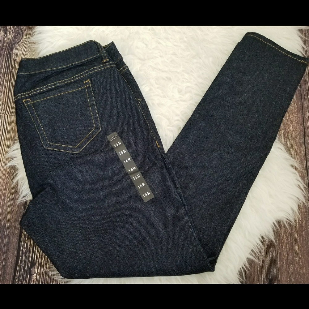 Womans TORRID skinny leg jeans size 16 NWOT